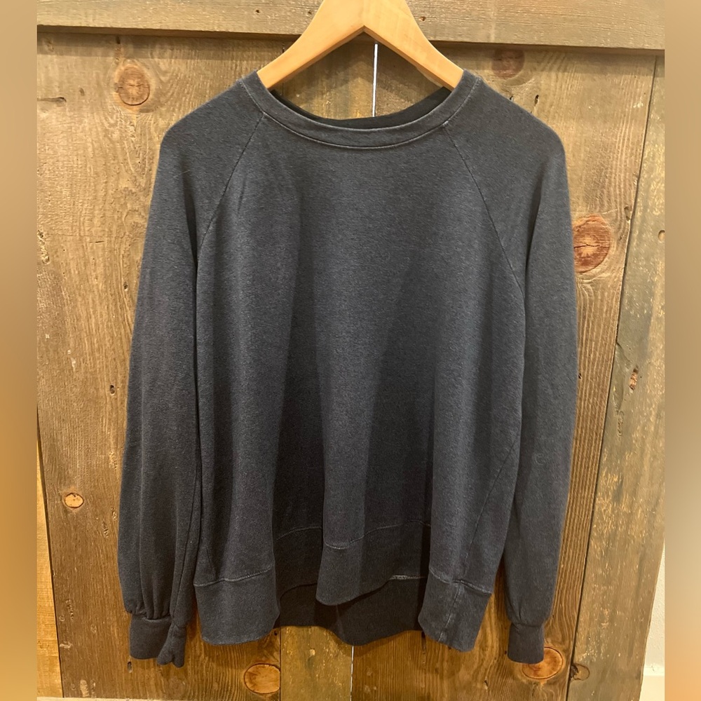 Sunday x Evereve Navy Sweatshirt Small